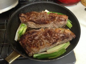 肉焼き中